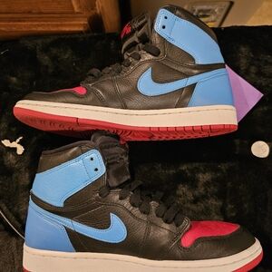 Size 10w-  185. Jordan 1 retro high nc to Chicago